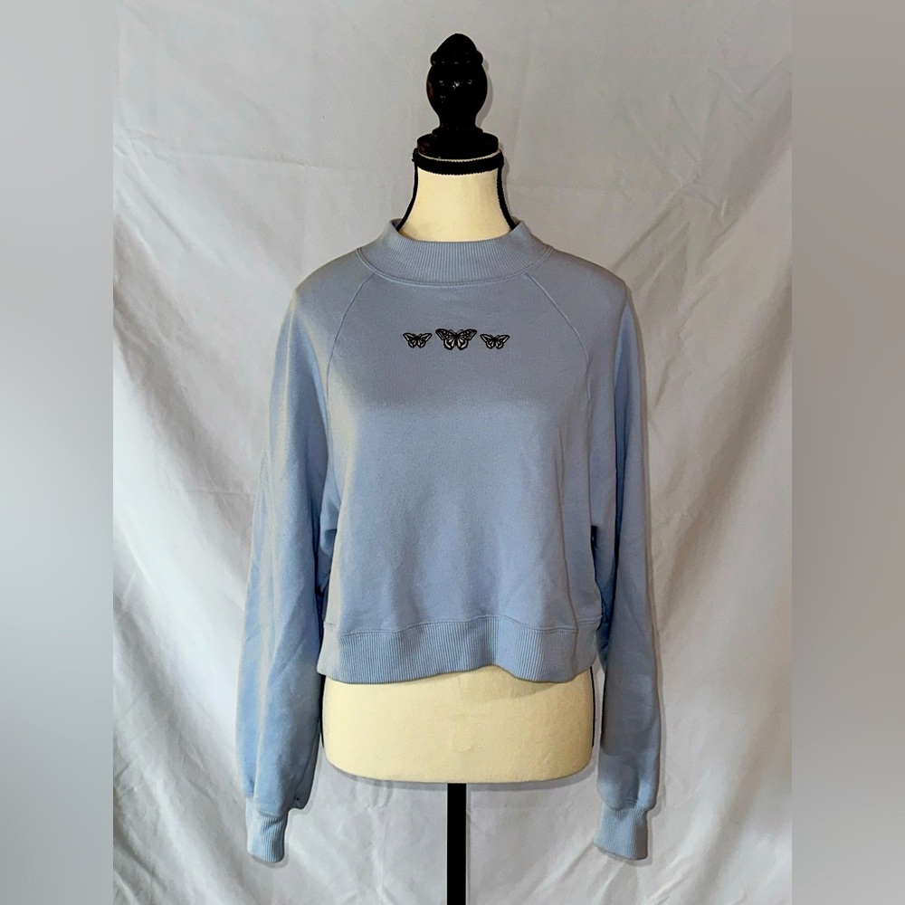 Hollister • Soft Blue Cotton Sweat Shirt Butterflies • Sz S • EUC • 90s 2000s